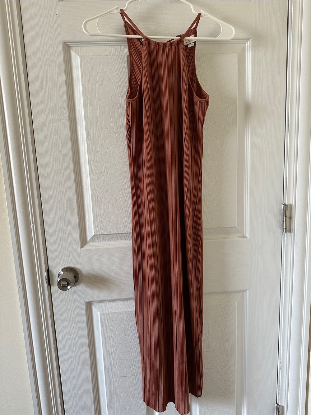 NWOT Pleated Halter Maxi Dress